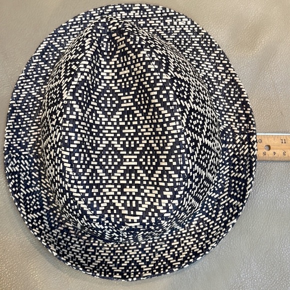 Lucky Brand black and white diamond weave fedora - Picture 9 of 10